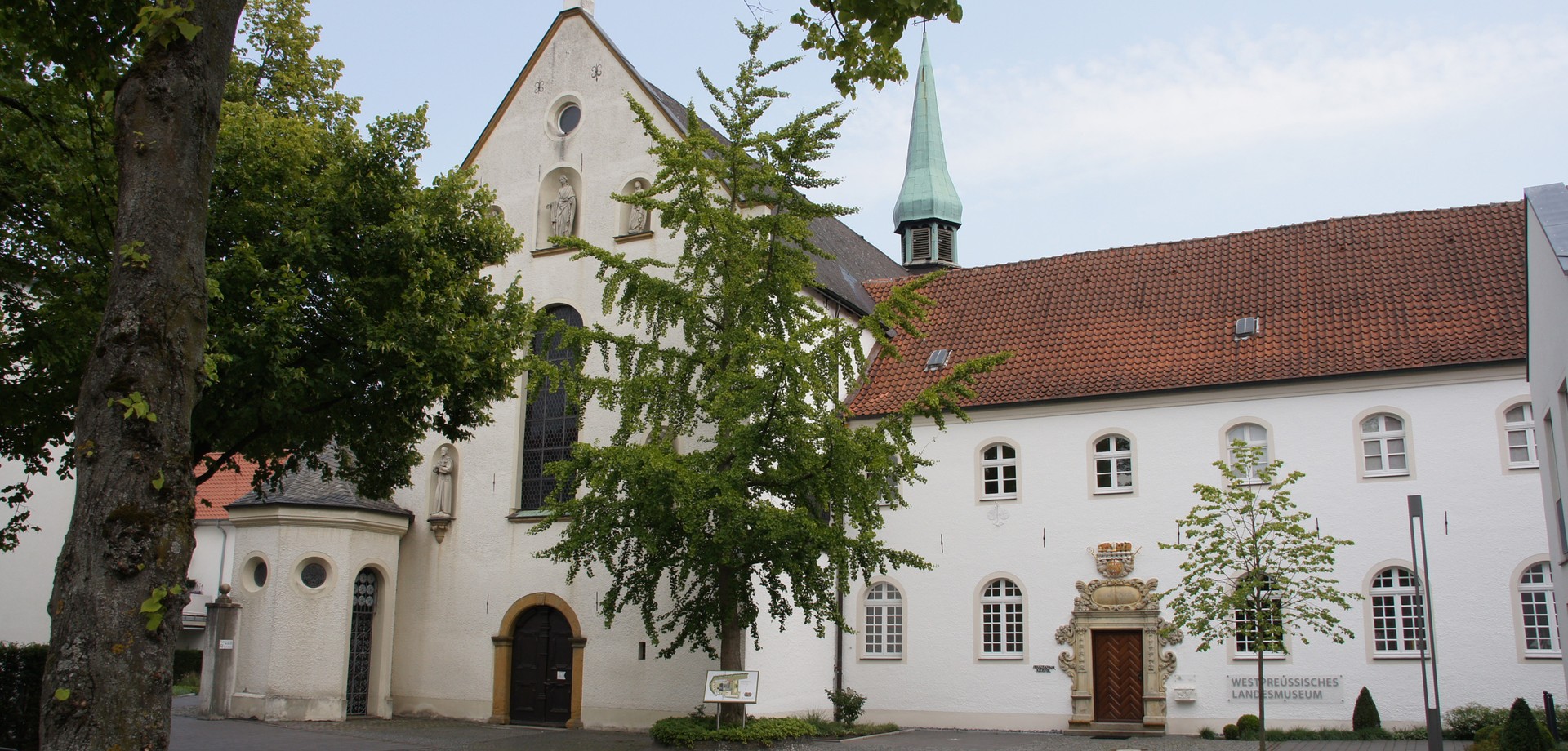 Außenansicht des Klosters. Foto: Kloster Warendorf GmbH.