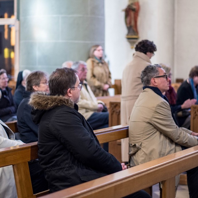 Rundgang durch die Klosteranlage (vergrößerte Bildansicht wird geöffnet)