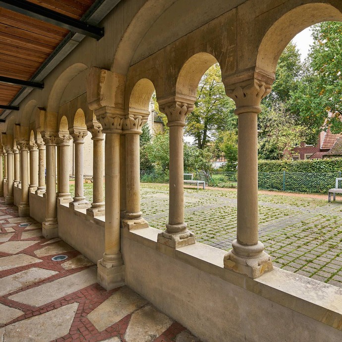 Stift Asbeck, Legden