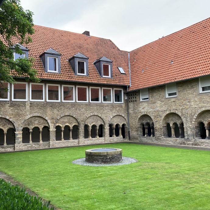 Kreuzgang des ehemaligen Damenstifts Freckenhorst