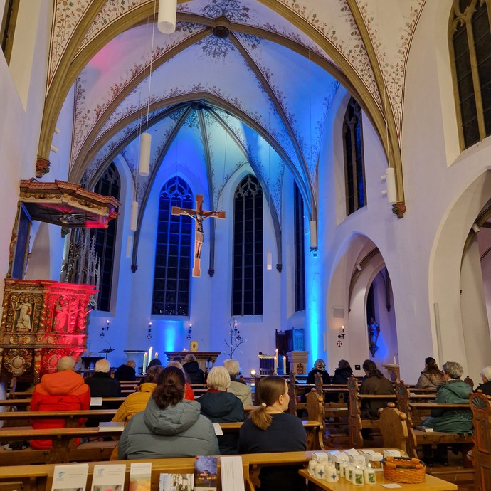 Gottesdienst im Kloster Benninghausen (vergrößerte Bildansicht wird geöffnet)