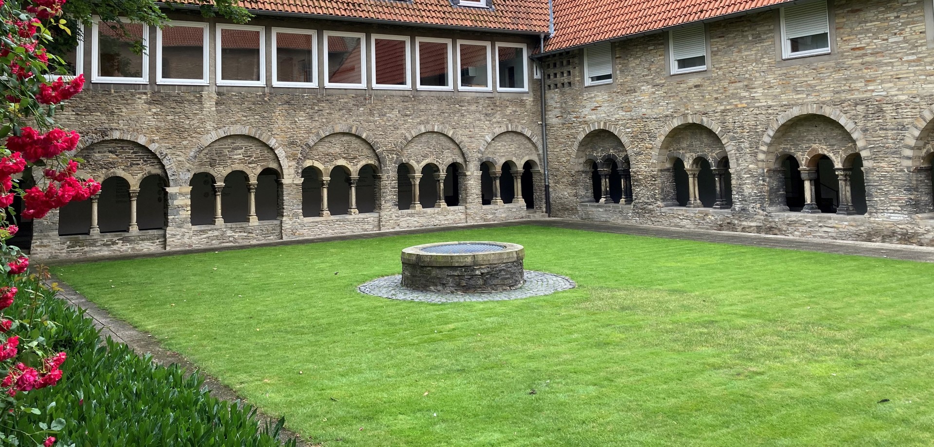 Kreuzgang des ehemaligen Damenstifts Freckenhorst. Foto: Privat.