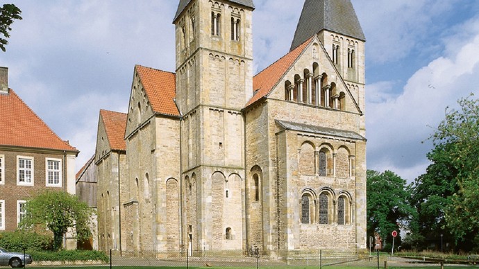 Ehemaliges Augustiner-Chorfrauen-Kloster Langenhorst. Foto: Andreas Lechtape, Münster. Ehemaliges Augustiner-Chorfrauen-Kloster Langenhorst. Foto: Andreas Lechtape, Münster.