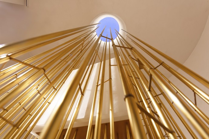 Kunstwerk im ehemaligen Kloster Hardehausen. Foto: www.braun-media.de.