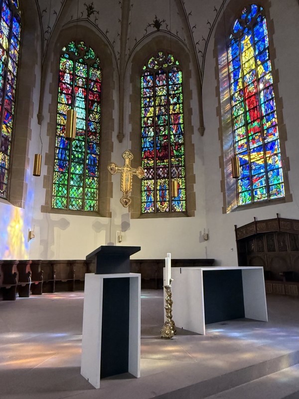 Altarraum der Kirche des CityKloster Bielefeld