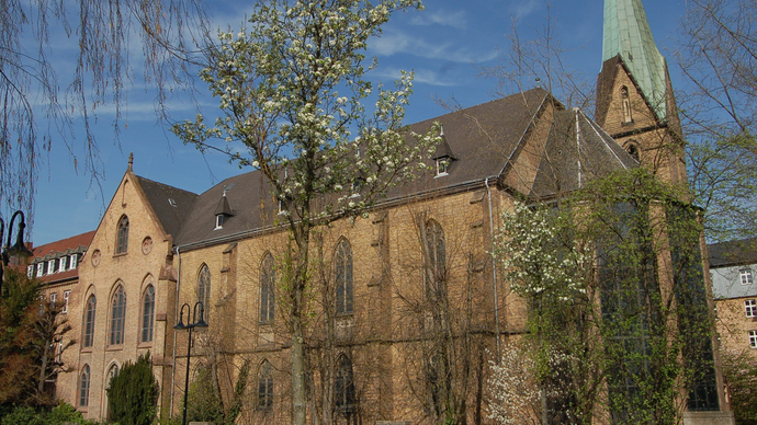 Die Kirche des Mutterhauses der Franziskanerinnen in Salzkotten. Die Kirche des Mutterhauses der Franziskanerinnen in Salzkotten.